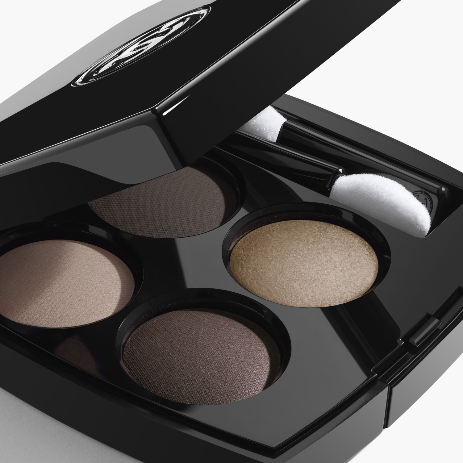SOMBRAS DE OJOS EFECTOS MÚLTIPLES